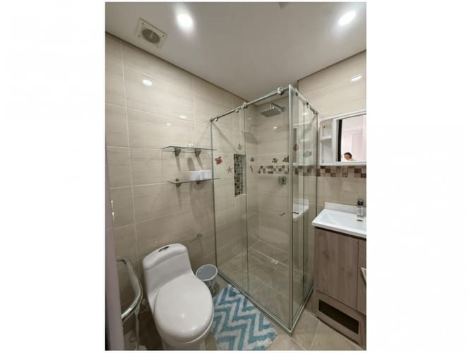 Apartamento de 2 alcobas en venta en Rosales, Medellín, 77 m² · foto 7 de 12