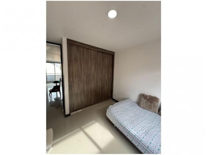 Apartamento de 2 alcobas en venta en Rosales, Medellín, 77 m² · foto 12 de 12