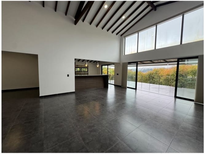 Casa de 4 alcobas en venta en Pantanillo, Medellín, 1650 m² · foto 4 de 24