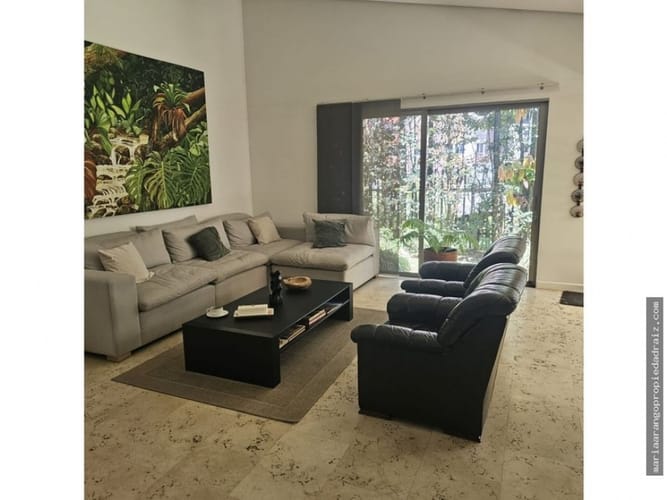 Casa de 3 alcobas en venta en Caminos De La Romeria, Sabaneta, 580 m² · foto 2 de 24