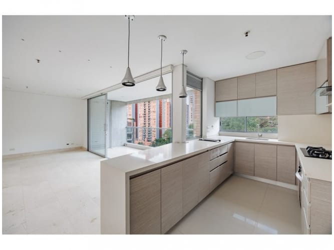 Apartamento en venta en Provenza, Medellín · foto 10 de 24