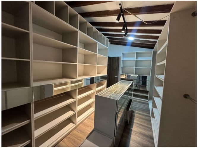 Casa de 4 alcobas en venta en Pantanillo, Medellín, 1650 m² · foto 14 de 24