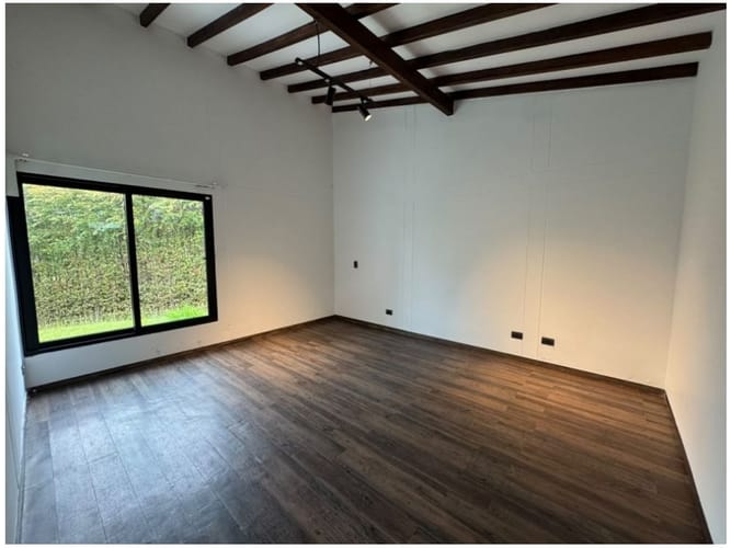 Casa de 4 alcobas en venta en Pantanillo, Medellín, 1650 m² · foto 17 de 24