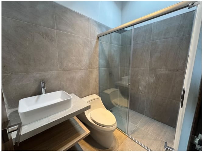 Casa de 4 alcobas en venta en Pantanillo, Medellín, 1650 m² · foto 18 de 24