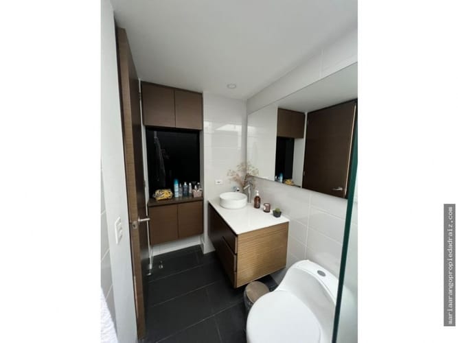 Casa de 3 alcobas en venta en Caminos De La Romeria, Sabaneta, 580 m² · foto 18 de 24