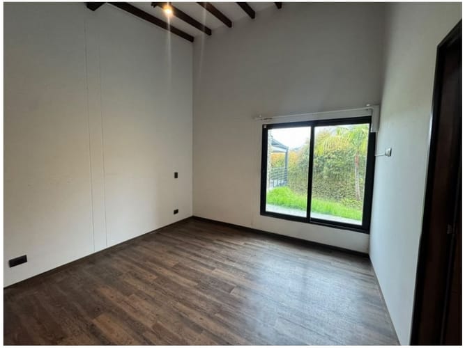 Casa de 4 alcobas en venta en Pantanillo, Medellín, 1650 m² · foto 19 de 24