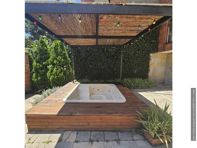 Casa de 3 alcobas en venta en Caminos De La Romeria, Sabaneta, 580 m² · foto 20 de 24