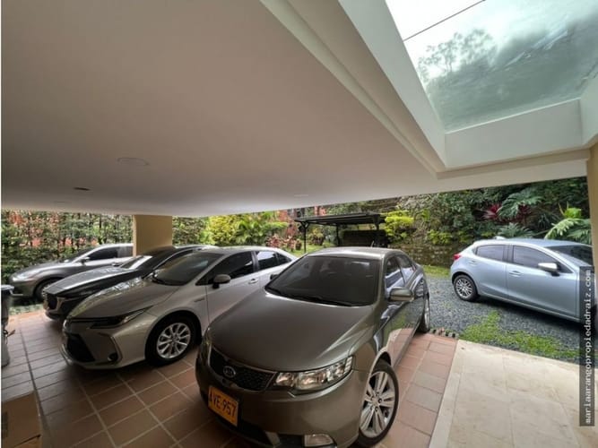 Casa de 3 alcobas en venta en Caminos De La Romeria, Sabaneta, 580 m² · foto 24 de 24