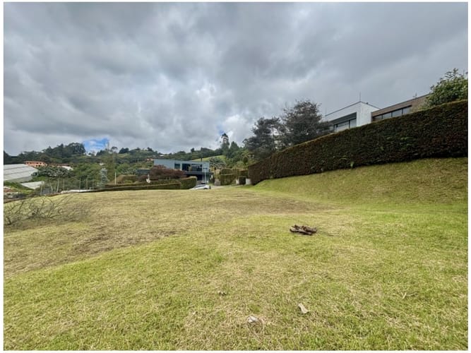 Lote en venta en Vía Las Palmas, Envigado, 1191 m² · foto 4 de 8