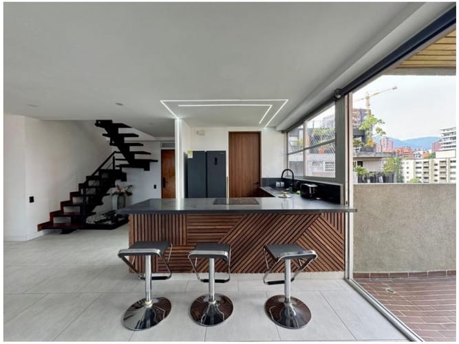Apartamento de 3 alcobas en venta en La Tomatera, Medellín, 184 m² · foto 6 de 19