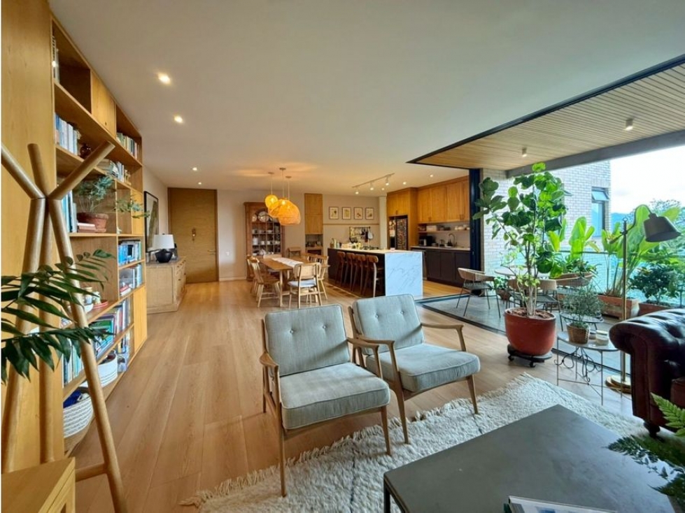 Apartamento en venta en El Poblado, Medellín · foto 8 de 23