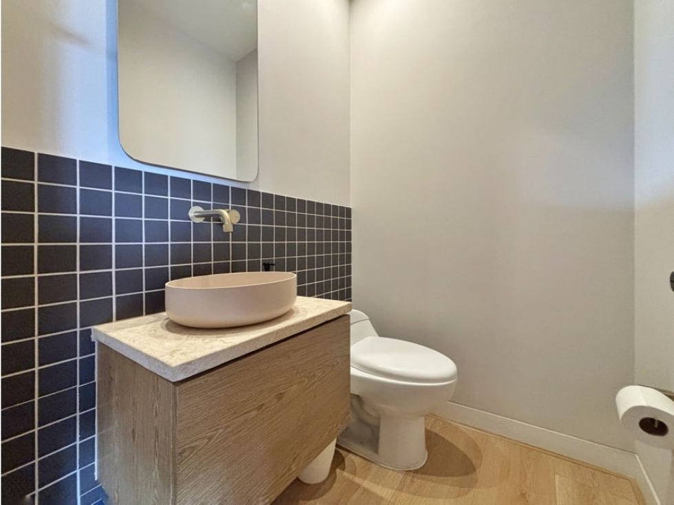 Apartamento en venta en El Poblado, Medellín · foto 9 de 23