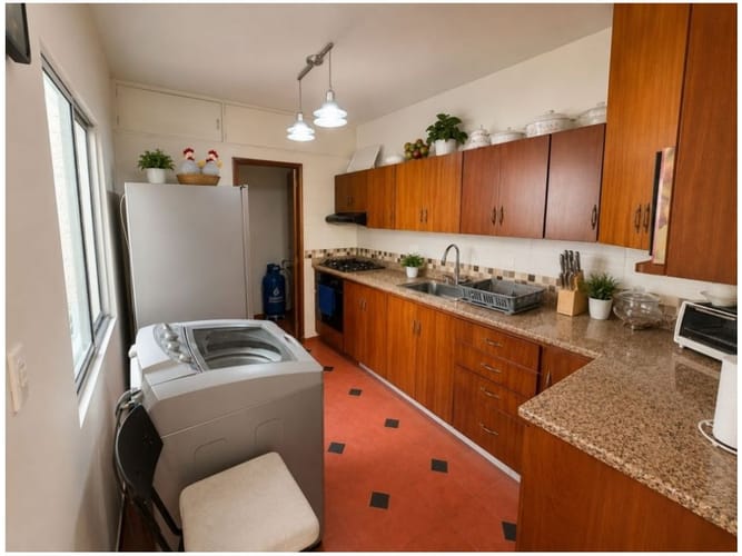 Casa de 8 alcobas en venta en Florida Nueva, Medellín, 331 m² · foto 14 de 23