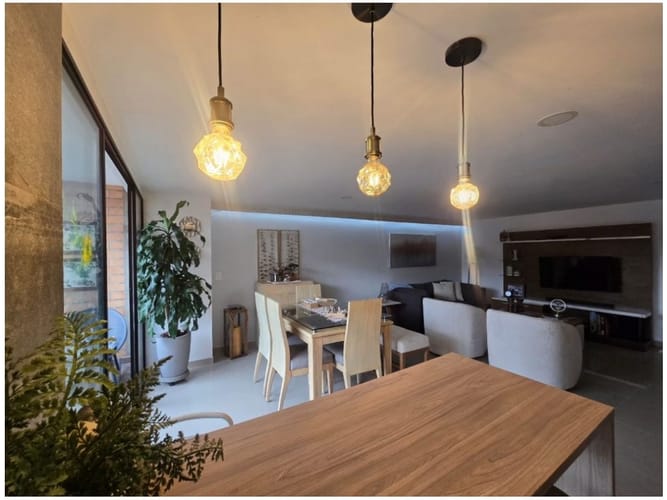 Apartamento de 3 alcobas en venta en Laureles, Medellín, 104 m² · foto 5 de 21