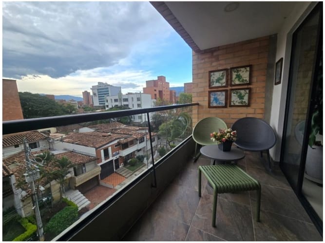 Apartamento de 3 alcobas en venta en Laureles, Medellín, 104 m² · foto 8 de 21