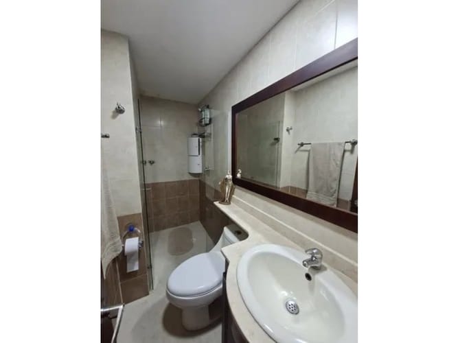 Apartamento en venta en Laureles, Medellín · foto 8 de 13