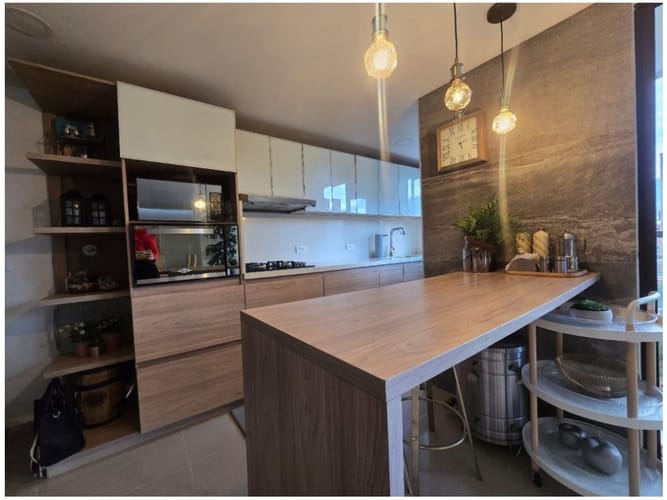 Apartamento de 3 alcobas en venta en Laureles, Medellín, 104 m² · foto 11 de 21