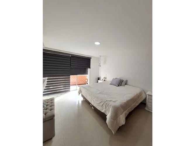Apartamento en venta en Laureles, Medellín · foto 9 de 13