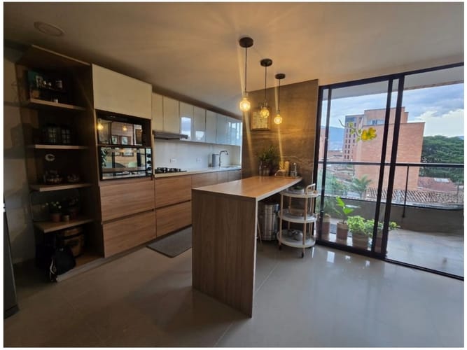 Apartamento de 3 alcobas en venta en Laureles, Medellín, 104 m² · foto 12 de 21