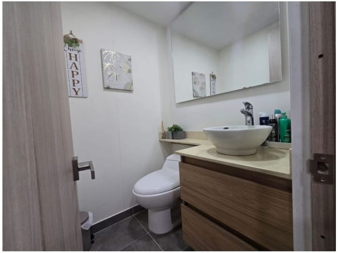 Apartamento de 3 alcobas en venta en Laureles, Medellín, 104 m² · foto 16 de 21
