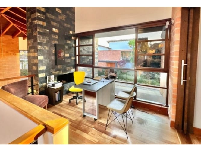 Casa de 5 alcobas en venta en El Retiro, 437 m² · foto 19 de 23