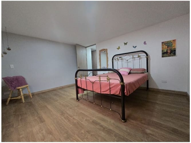 Apartamento de 3 alcobas en venta en Laureles, Medellín, 104 m² · foto 18 de 21