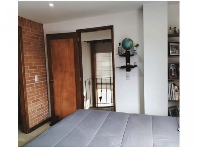 Casa de 4 alcobas en venta en San Jose, Sabaneta, 340 m² · foto 18 de 24