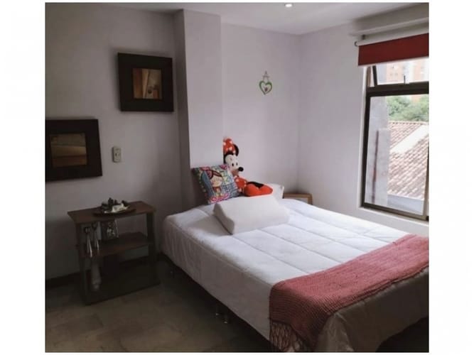 Casa de 4 alcobas en venta en San Jose, Sabaneta, 340 m² · foto 21 de 24
