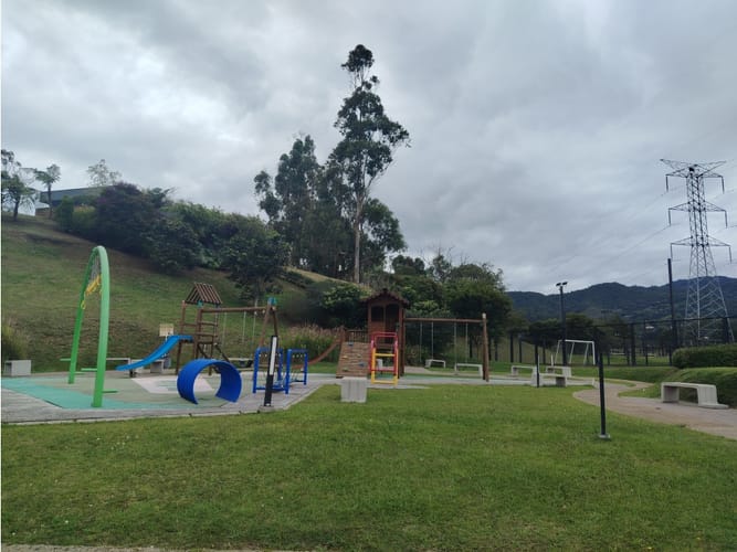 Lote en venta en Guamito, La Ceja, 2602 m² · foto 10 de 15