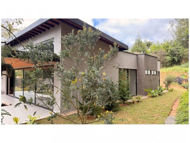 Finca en venta en Guarne, 200 m² · foto 6 de 24