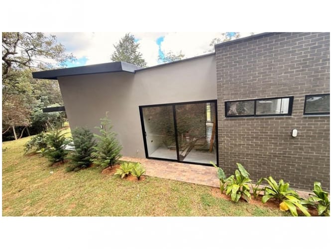 Finca en venta en Guarne, 200 m² · foto 11 de 24