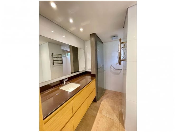 Apartamento en venta en El Poblado, Medellín · foto 11 de 11