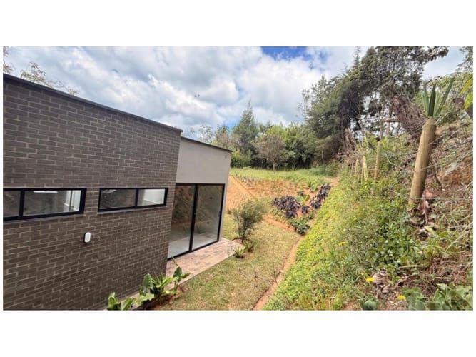 Finca en venta en Guarne, 200 m² · foto 16 de 24