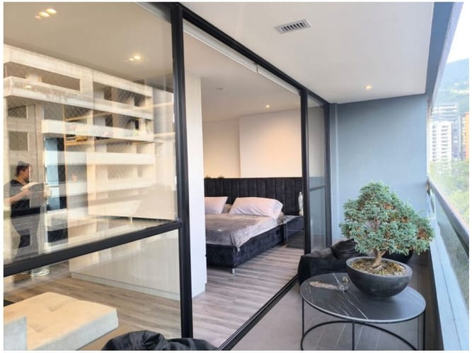 Apartamento en venta en El Poblado, Medellín · foto 10 de 24