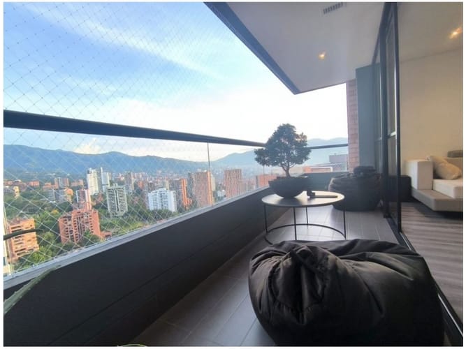 Apartamento en venta en El Poblado, Medellín · foto 13 de 24