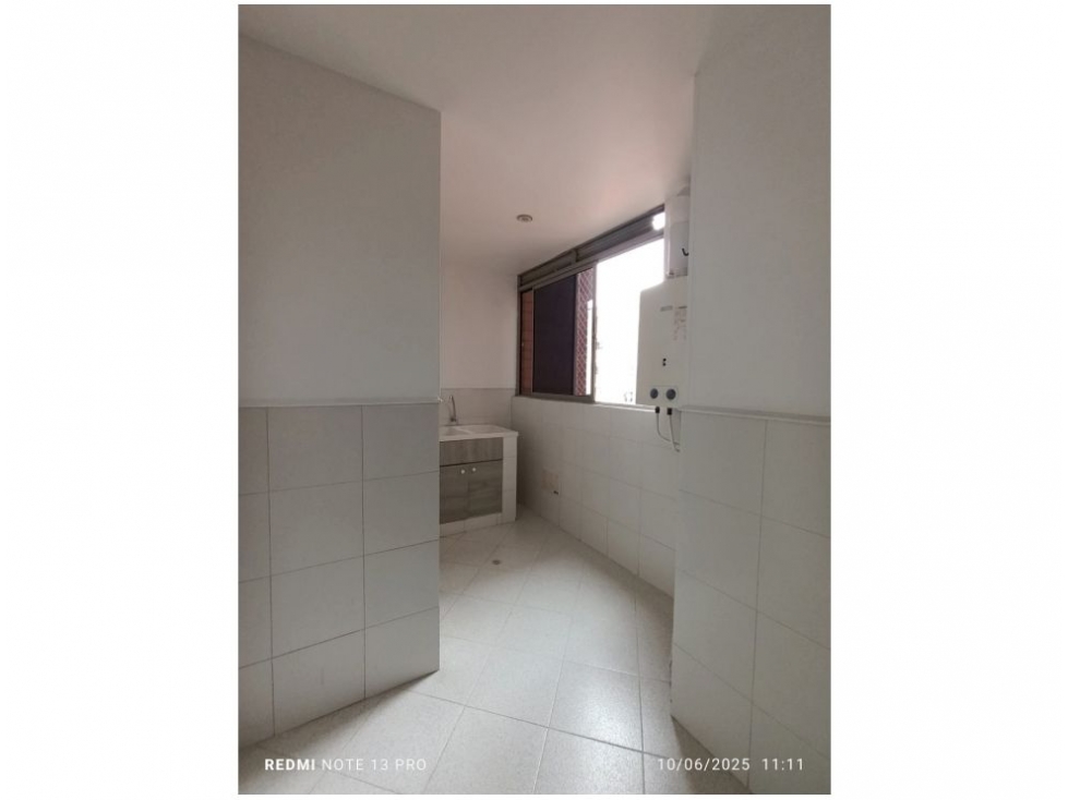 Apartamento en venta en Laureles, Medellín · foto 10 de 24