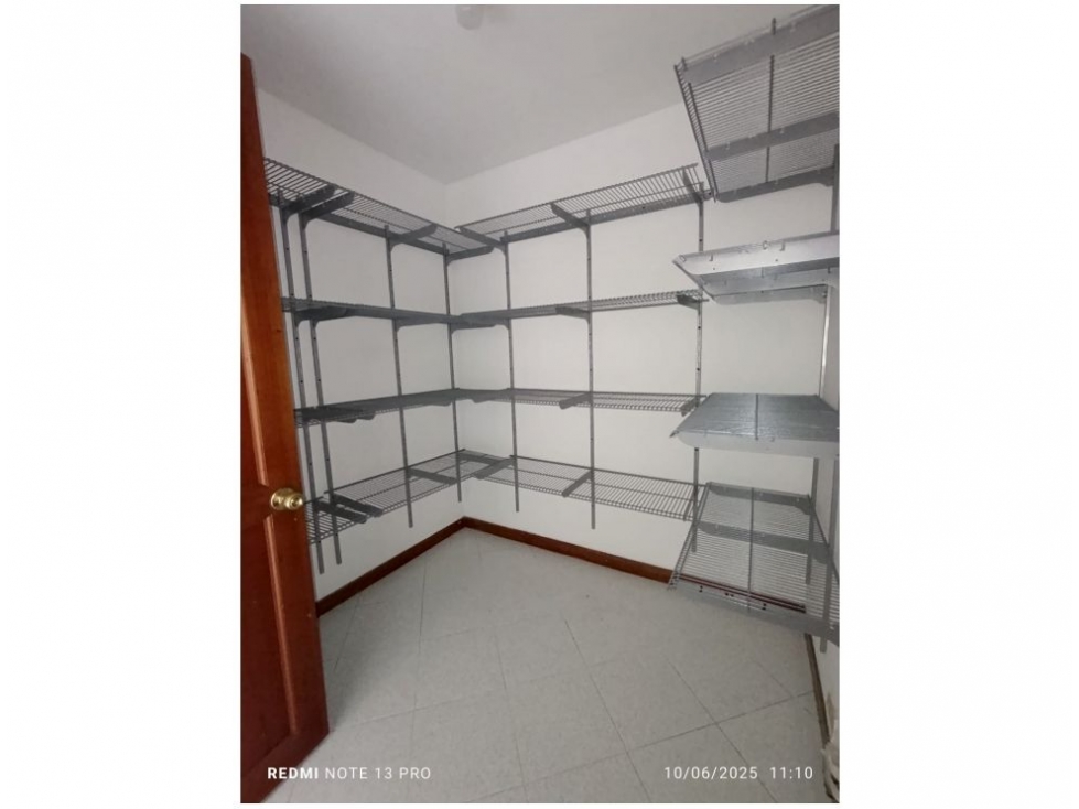 Apartamento en venta en Laureles, Medellín · foto 12 de 24
