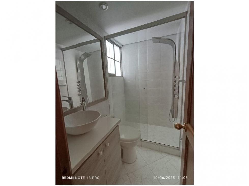 Apartamento en venta en Laureles, Medellín · foto 23 de 24