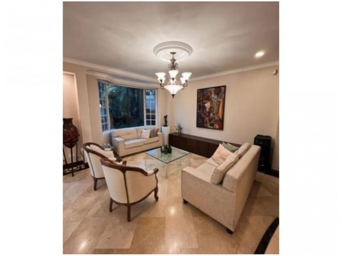 Casa de 4 alcobas en venta en Loma Del Escobero, Envigado, 382 m² · foto 6 de 24