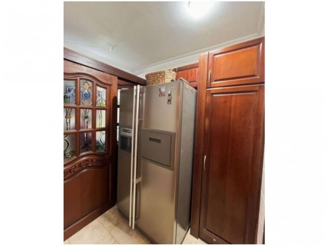 Casa de 4 alcobas en venta en Loma Del Escobero, Envigado, 382 m² · foto 16 de 24