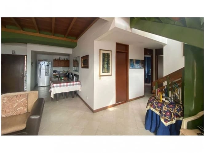 Apartamento de 3 alcobas en venta en Los Balsos, Medellín, 189 m² · foto 2 de 22
