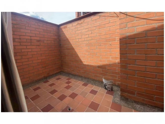 Apartamento de 3 alcobas en venta en Los Balsos, Medellín, 189 m² · foto 6 de 22
