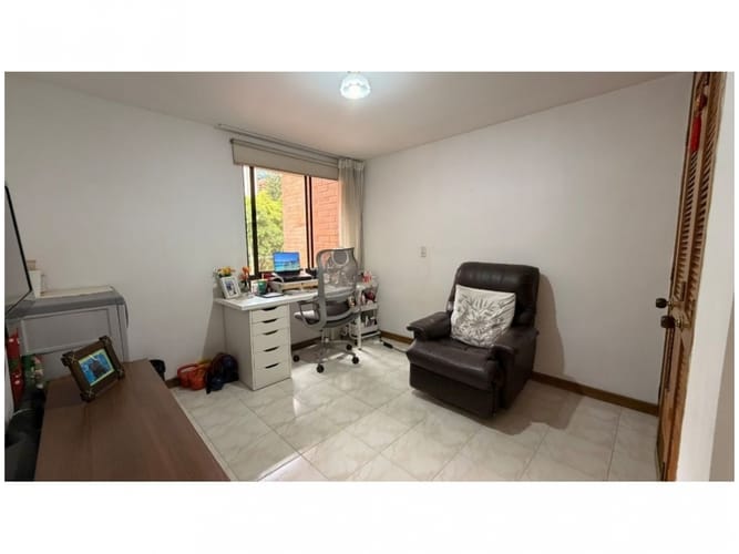 Apartamento de 3 alcobas en venta en La Florida, Medellín, 126 m² · foto 6 de 24