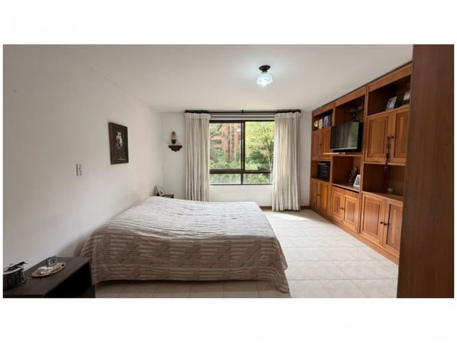 Apartamento de 3 alcobas en venta en La Florida, Medellín, 126 m² · foto 9 de 24