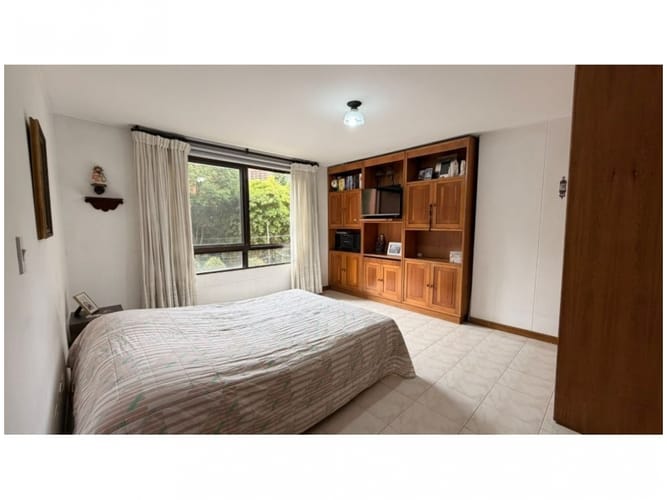 Apartamento de 3 alcobas en venta en La Florida, Medellín, 126 m² · foto 10 de 24