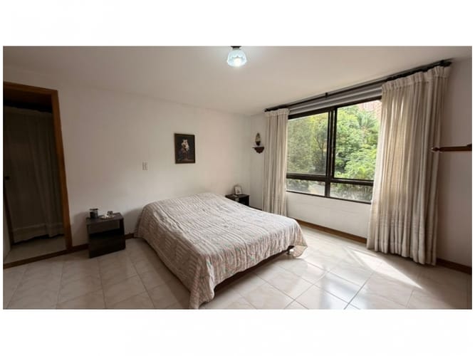 Apartamento de 3 alcobas en venta en La Florida, Medellín, 126 m² · foto 12 de 24
