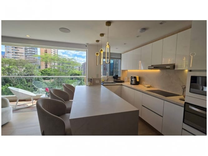 Apartamento en venta en Cumbres, Envigado · foto 3 de 21