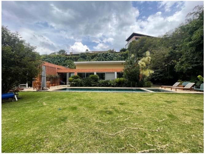 Casa de 4 alcobas en venta en El Poblado, Medellín, 413 m² · foto 5 de 24