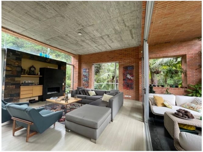 Casa de 4 alcobas en venta en El Poblado, Medellín, 413 m² · foto 7 de 24