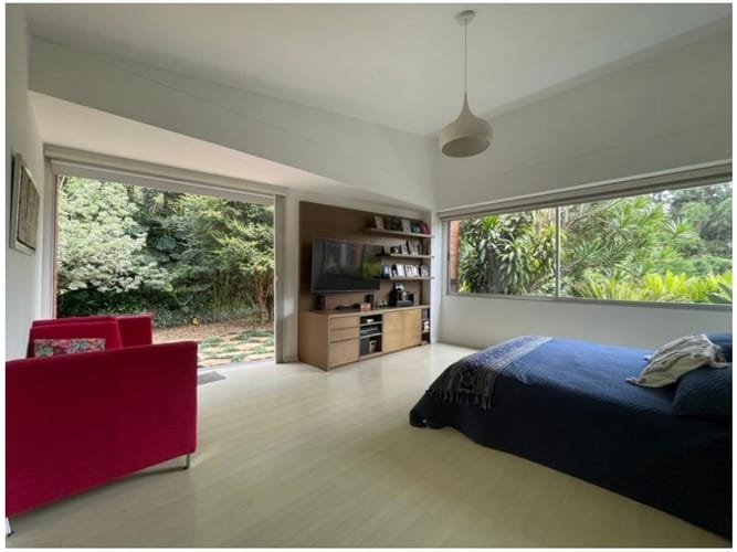Casa de 4 alcobas en venta en El Poblado, Medellín, 413 m² · foto 15 de 24